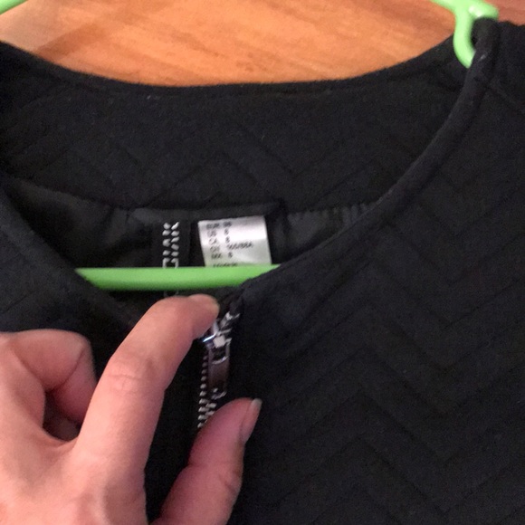 H&M jacket - Picture 2 of 5